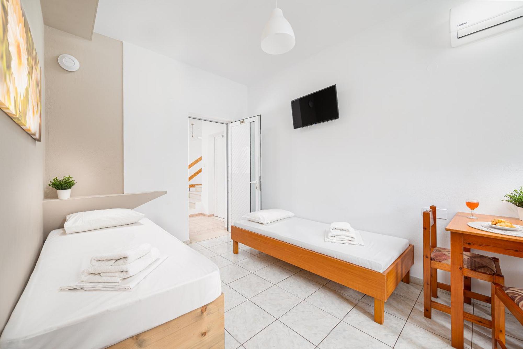 Mylos Apartments Anissaras Hersonissos  Esterno foto