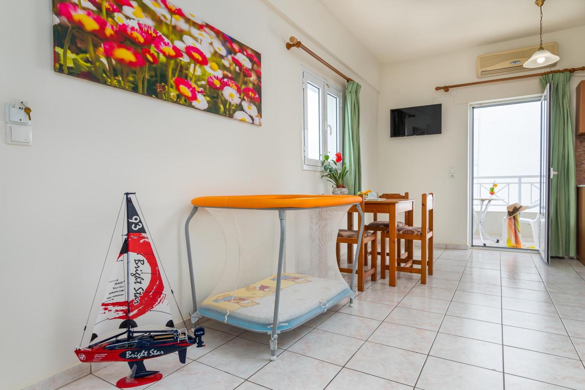 Mylos Apartments Anissaras Hersonissos  Esterno foto